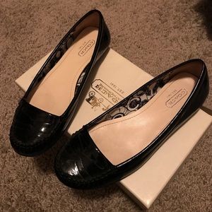 Coach Gretchen black patent flats 6M worn 1x